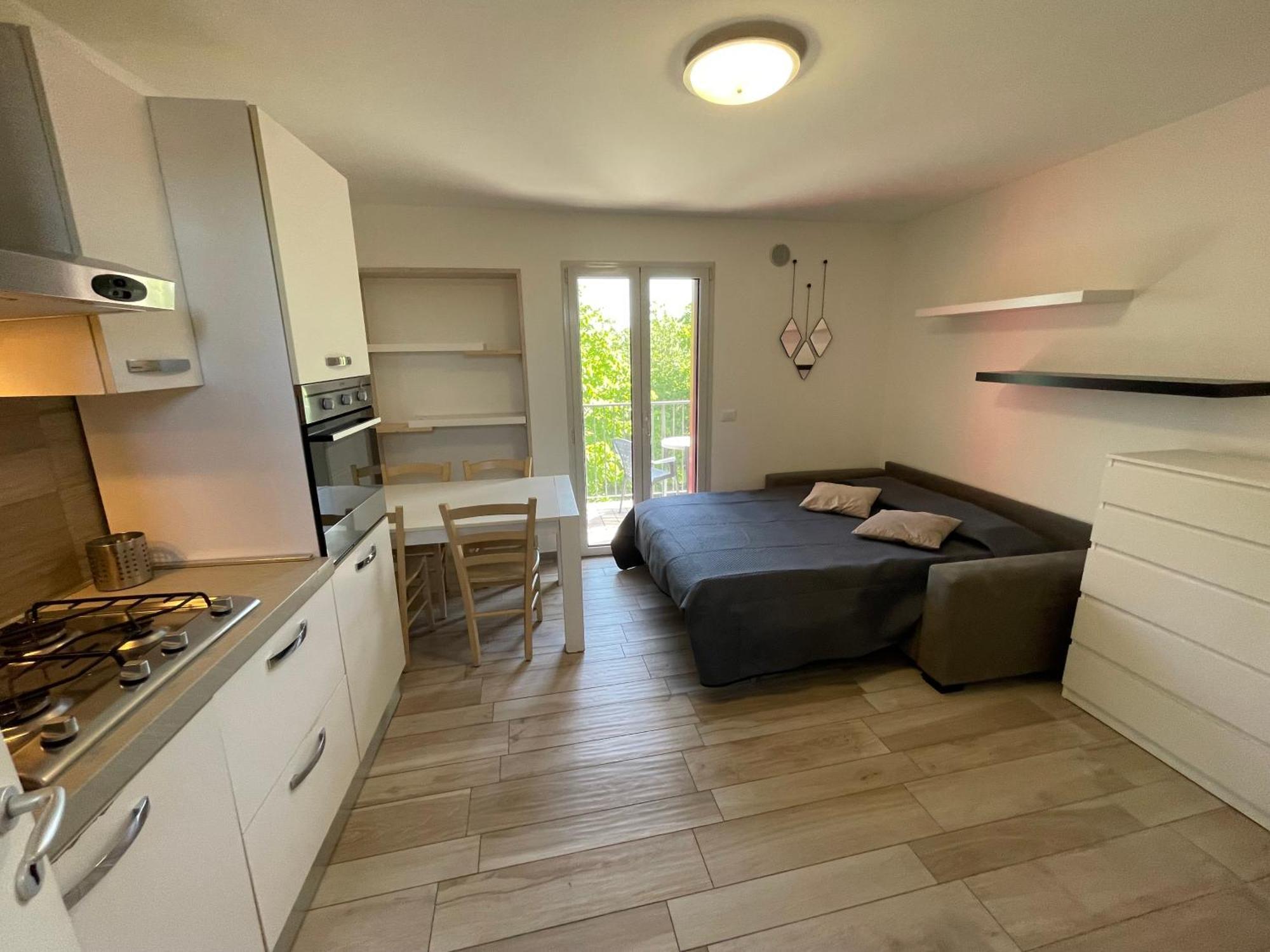 Reverso - Alloggi Con Solarium Vista Mare Caorle Bagian luar foto